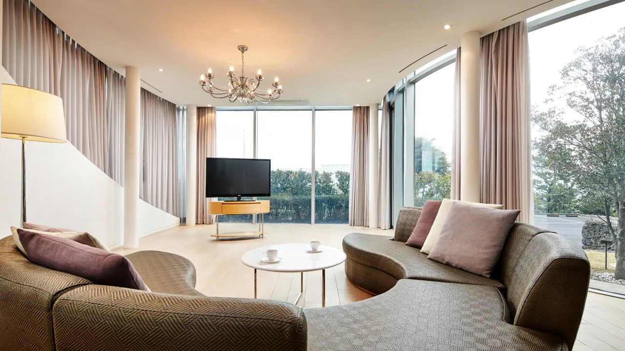 제주 아트빌라스 - 도미니크페로 96평형 (4/2 ~ 6/30)