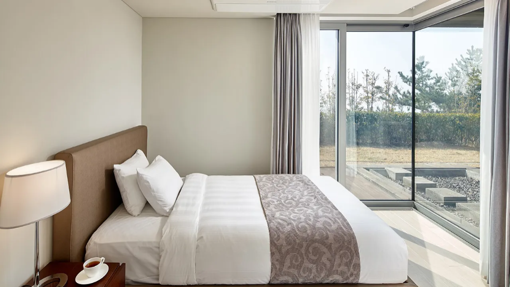 제주 아트빌라스 - 승효상 96평형 (4/2 ~ 6/30)