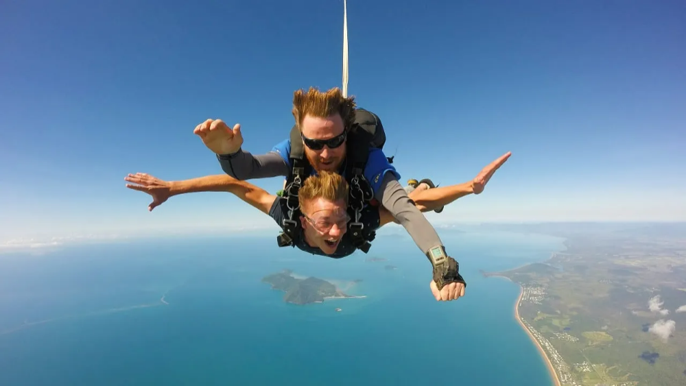 케언즈 미션비치 스카이다이빙 15000ft