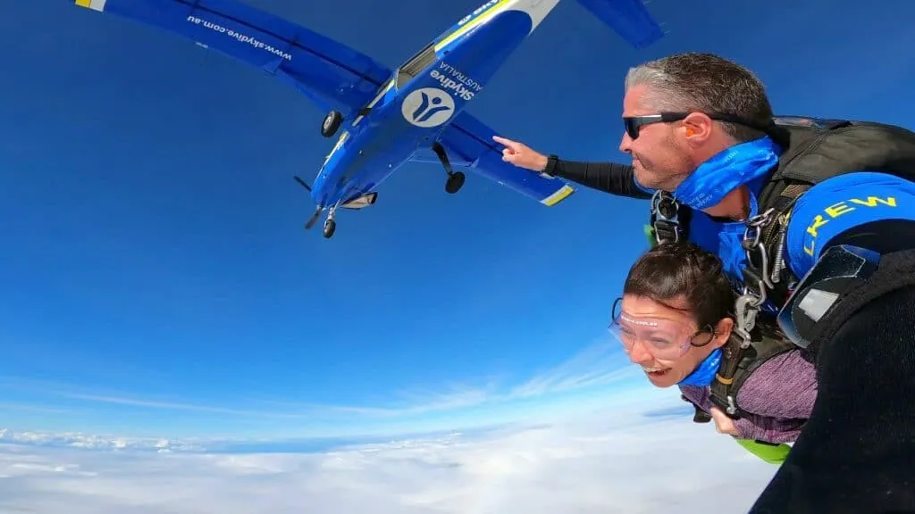 케언즈 스카이다이빙 15000ft