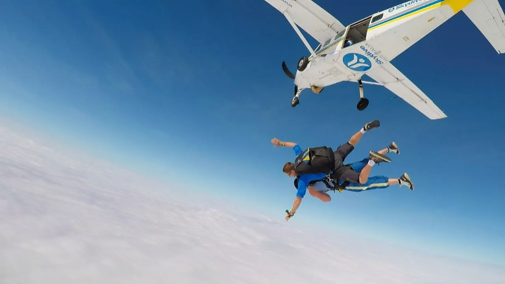 케언즈 스카이다이빙 15000ft