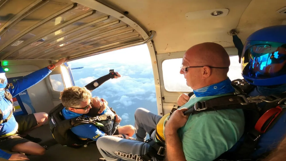 케언즈 스카이다이빙 15000ft