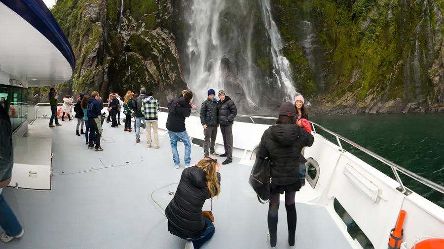 Southern Discoveries 밀포드 사운드 크루즈