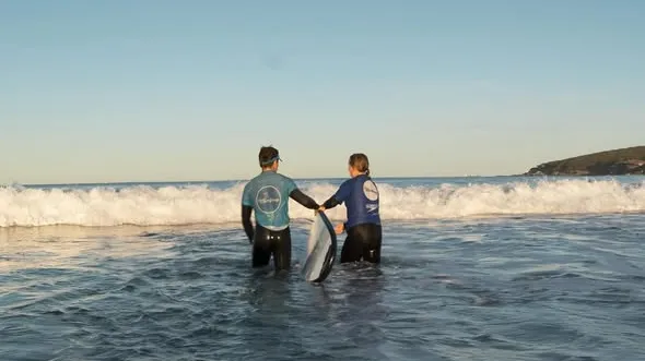 본다이 비치 서핑 레슨